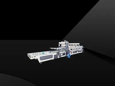 Macchina per l'assemblaggio di cartoni